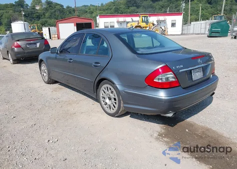 2009 Mercedes-Benz E 350 4Matic z USA, uszkodzony, nr VIN WDBUF87X49B384656